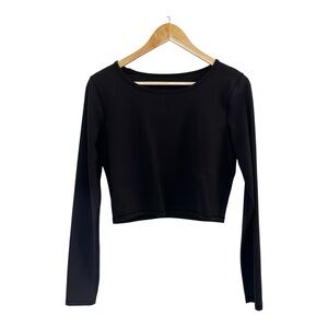 Lululemon Athletica Black Long Sleeve Crop Top